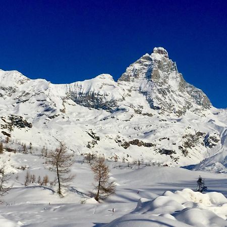 3 Chalets Aparthotel Breuil-Cervinia Eksteriør bilde