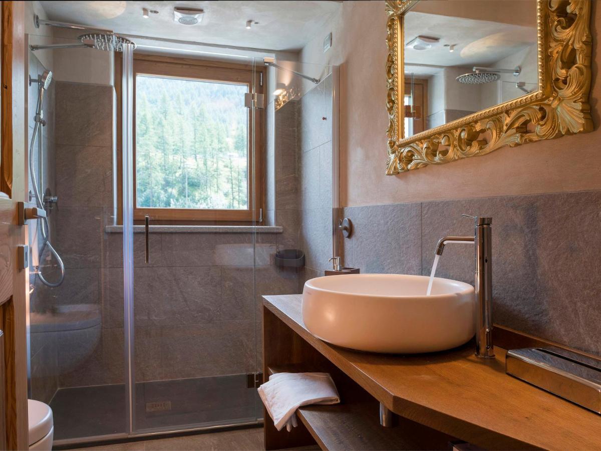 3 Chalets Aparthotel Breuil-Cervinia Eksteriør bilde