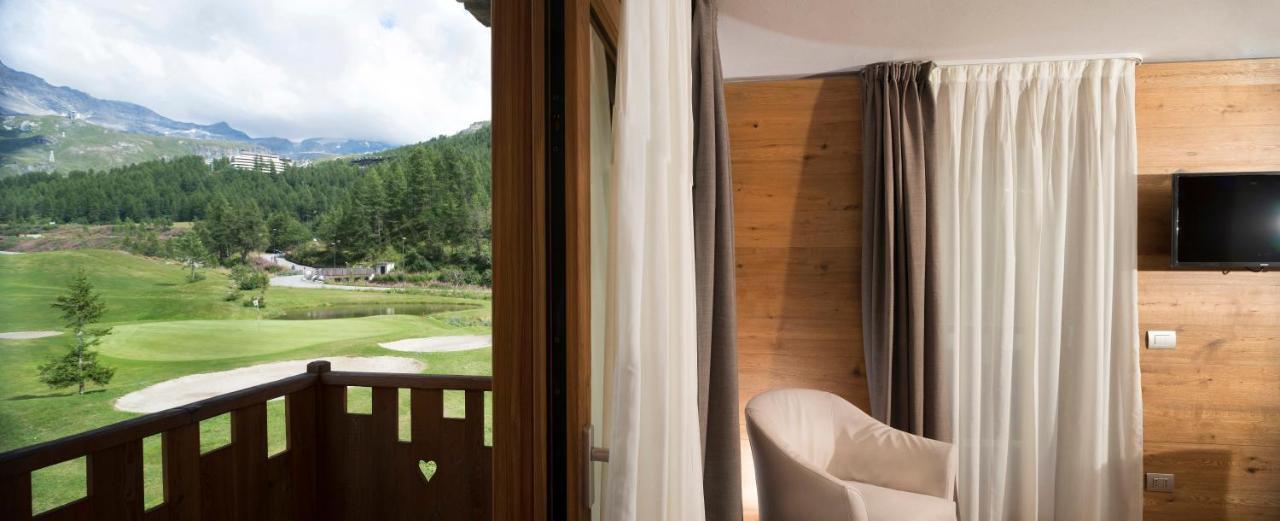 3 Chalets Aparthotel Breuil-Cervinia Eksteriør bilde