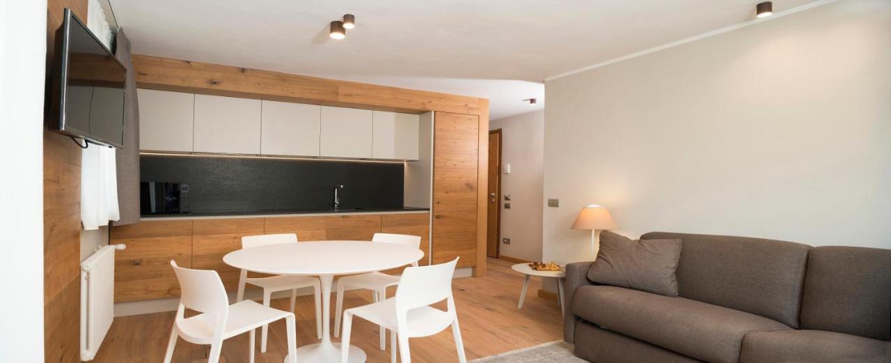 3 Chalets Aparthotel Breuil-Cervinia Eksteriør bilde